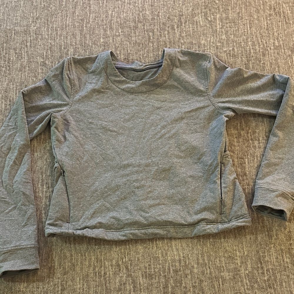 Lululemon- cut back Gray sweater